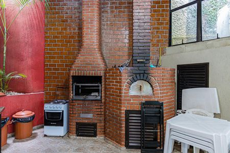 Apartamento à venda com 67m², 3 quartos e 1 vagaSalão de festas e churrasqueira