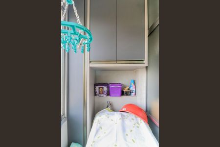 Apartamento à venda com 60m², 3 quartos e 1 vagaÁrea de Serviço