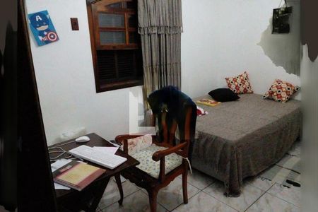 Casa à venda com 4 quartos, 171m² em Piratininga, Niterói