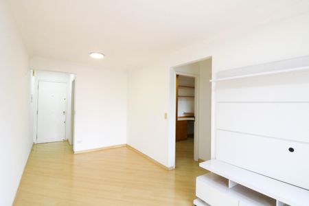 Sala de apartamento à venda com 2 quartos, 58m² em Jardim Aeroporto, São Paulo