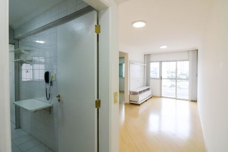 Sala / Cozinha de apartamento à venda com 2 quartos, 58m² em Jardim Aeroporto, São Paulo