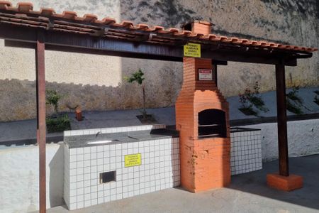 Apartamento para alugar com 50m², 2 quartos e 1 vaga Apartamento para alugar com 50m², 2 quartos e 1 vagaÁrea comum - Churrasqueira