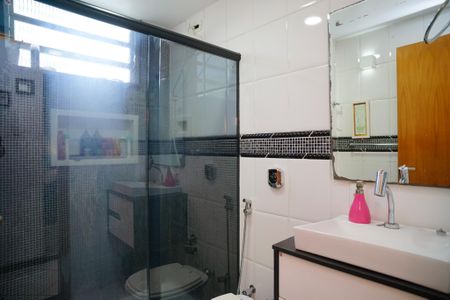 Apartamento para alugar com 50m², 2 quartos e 1 vaga Apartamento para alugar com 50m², 2 quartos e 1 vagaBanheiro