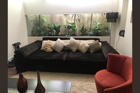 Casa de Condomínio à venda com 4 quartos, 827m² em Chácara Monte Alegre, São Paulo