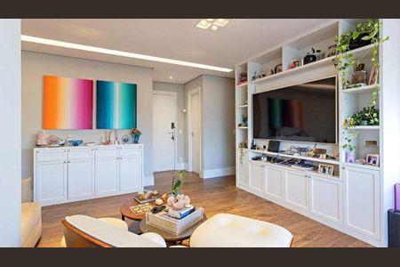 Apartamento à venda com 2 quartos, 100m² em Itaim Bibi, São Paulo