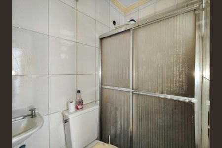 Casa à venda com 438m², 6 quartos e 6 vagasBanheiro de serviço