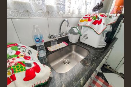 Casa à venda com 438m², 6 quartos e 6 vagasCozinha