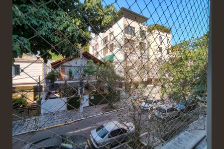 Casa à venda com 438m², 6 quartos e 6 vagasVista da Suíte 2
