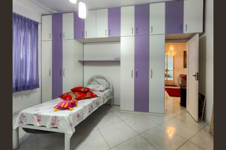 Casa à venda com 438m², 6 quartos e 6 vagasQuarto 1