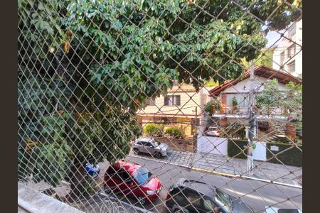 Casa à venda com 438m², 6 quartos e 6 vagasVista da Suíte 2