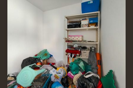 Casa à venda com 438m², 6 quartos e 6 vagasQuarto de Serviço