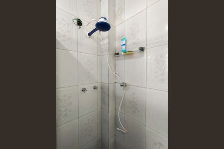 Casa à venda com 438m², 6 quartos e 6 vagasBanheiro da Suíte 2