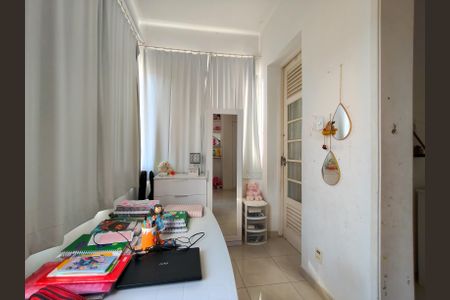 Casa à venda com 438m², 6 quartos e 6 vagasQuarto 3