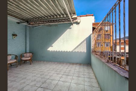 Casa à venda com 438m², 6 quartos e 6 vagasVaranda