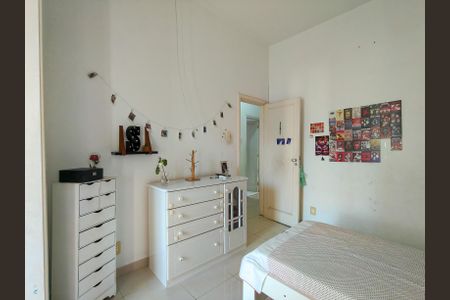 Casa à venda com 438m², 6 quartos e 6 vagasQuarto 3