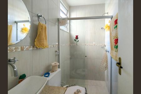 Casa à venda com 438m², 6 quartos e 6 vagasBanheiro da Suíte 1