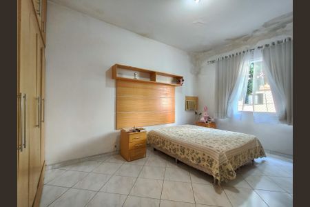 Casa à venda com 438m², 6 quartos e 6 vagasSuíte 2