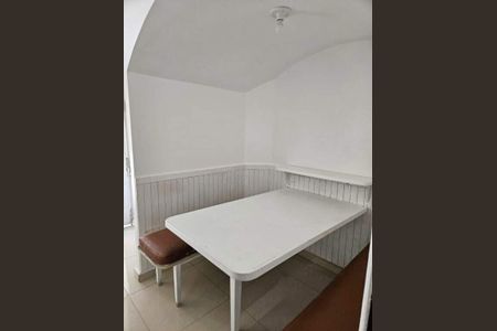 Casa à venda com 4 quartos, 230m² em Brooklin, São Paulo