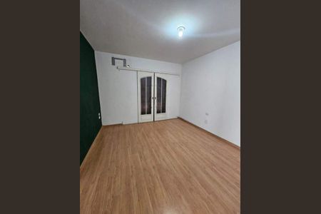 Casa à venda com 4 quartos, 230m² em Brooklin, São Paulo