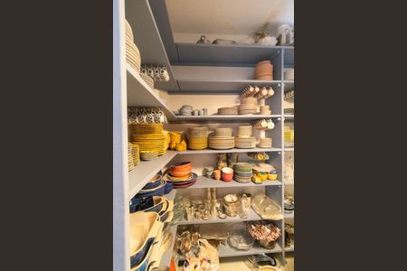 Casa de condomínio à venda com 347m², 4 quartos e 4 vagasLouçeiro