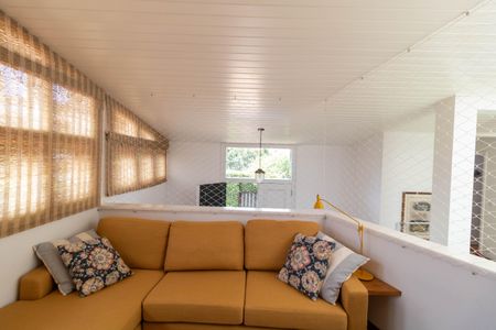 Casa de condomínio à venda com 347m², 4 quartos e 4 vagasSala de TV