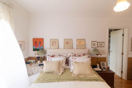 Casa de condomínio à venda com 347m², 4 quartos e 4 vagasSuíte 02