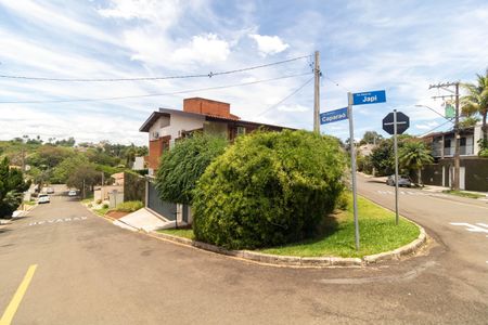 Casa de condomínio à venda com 347m², 4 quartos e 4 vagasFachada