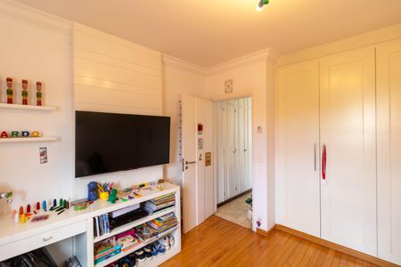 Casa de condomínio à venda com 347m², 4 quartos e 4 vagasQuarto 02