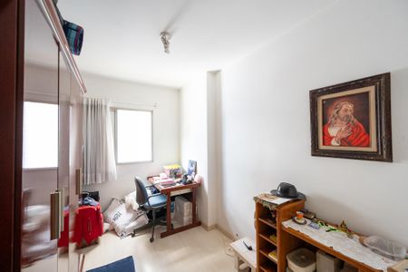 Apartamento à venda com 131m², 4 quartos e 2 vagasQuarto 3