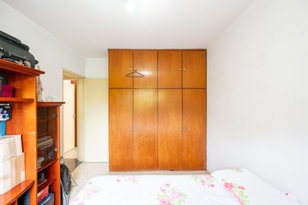 Apartamento à venda com 131m², 4 quartos e 2 vagasQuarto 2