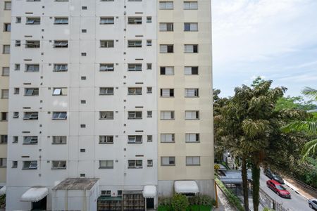 Apartamento à venda com 131m², 4 quartos e 2 vagasVista do Quarto 1