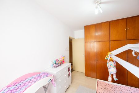 Apartamento à venda com 131m², 4 quartos e 2 vagasQuarto 1