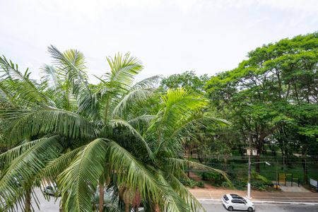 Apartamento à venda com 131m², 4 quartos e 2 vagasVista do Quarto 2