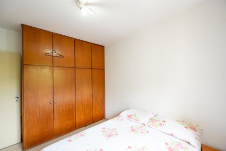 Apartamento à venda com 131m², 4 quartos e 2 vagasQuarto 2