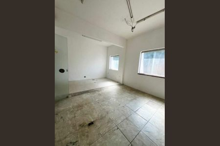 Casa à venda com 4 quartos, 150m² em Campo Belo, São Paulo