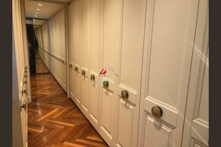 Apartamento à venda com 495m², 3 quartos e 5 vagas