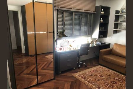 Apartamento à venda com 495m², 3 quartos e 5 vagas