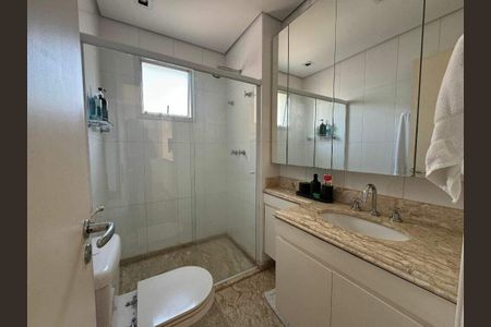 Apartamento à venda com 277m², 3 quartos e 4 vagas