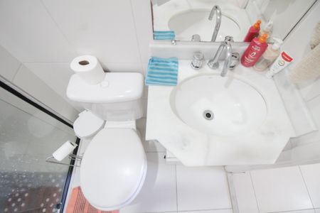 Apartamento à venda com 70m², 3 quartos e 1 vaga Apartamento à venda com 70m², 3 quartos e 1 vagaBanheiro 2