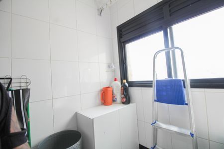 Apartamento à venda com 70m², 3 quartos e 1 vaga Apartamento à venda com 70m², 3 quartos e 1 vagaÁrea de Serviço