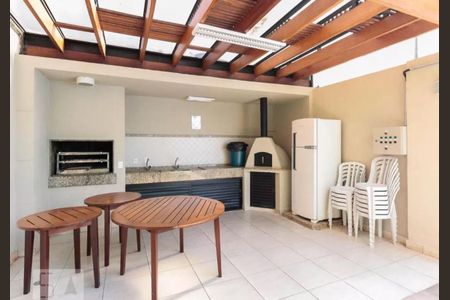Apartamento à venda com 70m², 3 quartos e 1 vaga Apartamento à venda com 70m², 3 quartos e 1 vagaÁrea comum - Churrasqueira