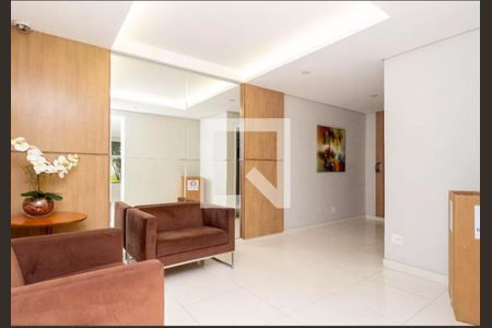 Apartamento à venda com 70m², 3 quartos e 1 vaga Apartamento à venda com 70m², 3 quartos e 1 vagaÁrea comum - Hall