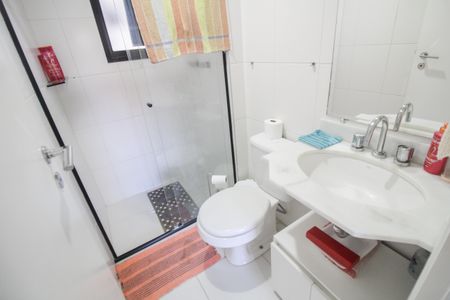 Apartamento à venda com 70m², 3 quartos e 1 vaga Apartamento à venda com 70m², 3 quartos e 1 vagaBanheiro 2
