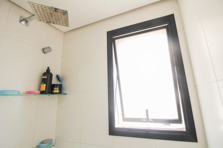 Apartamento à venda com 70m², 3 quartos e 1 vaga Apartamento à venda com 70m², 3 quartos e 1 vagaBanheiro 1 Suite