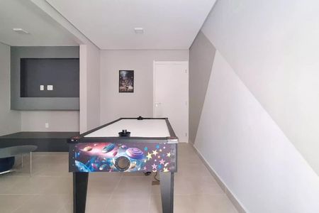Apartamento para alugar com 24m², 1 quarto e sem vaga Apartamento para alugar com 24m², 1 quarto e sem vagaÁrea comum - Sala de Jogos