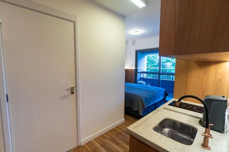 Cozinha de kitnet/studio à venda com 1 quarto, 32m² em Vila Santa Catarina, São Paulo