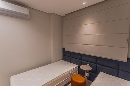 Apartamento à venda com 68m², 2 quartos e 2 vagasQuarto 2
