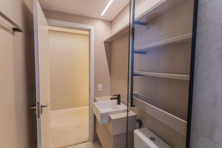 Apartamento à venda com 68m², 2 quartos e 2 vagasBanheiro Social