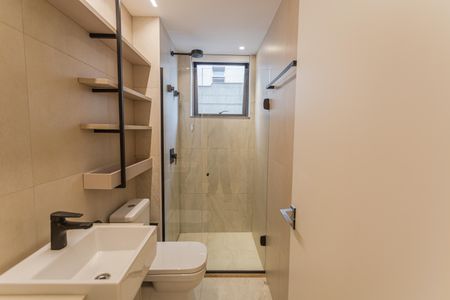 Apartamento à venda com 68m², 2 quartos e 2 vagasBanheiro Social
