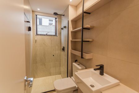 Apartamento à venda com 68m², 2 quartos e 2 vagasBanheiro da Suíte